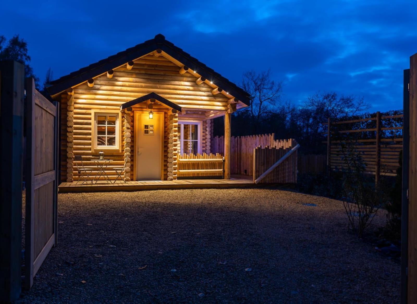 Cosy W/ Jacuzzi In Amazing Region Chalet Aywaille