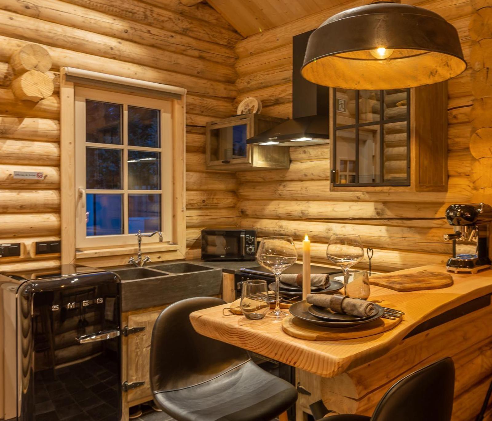 Chalet Cosy W/ Jacuzzi In Amazing Region